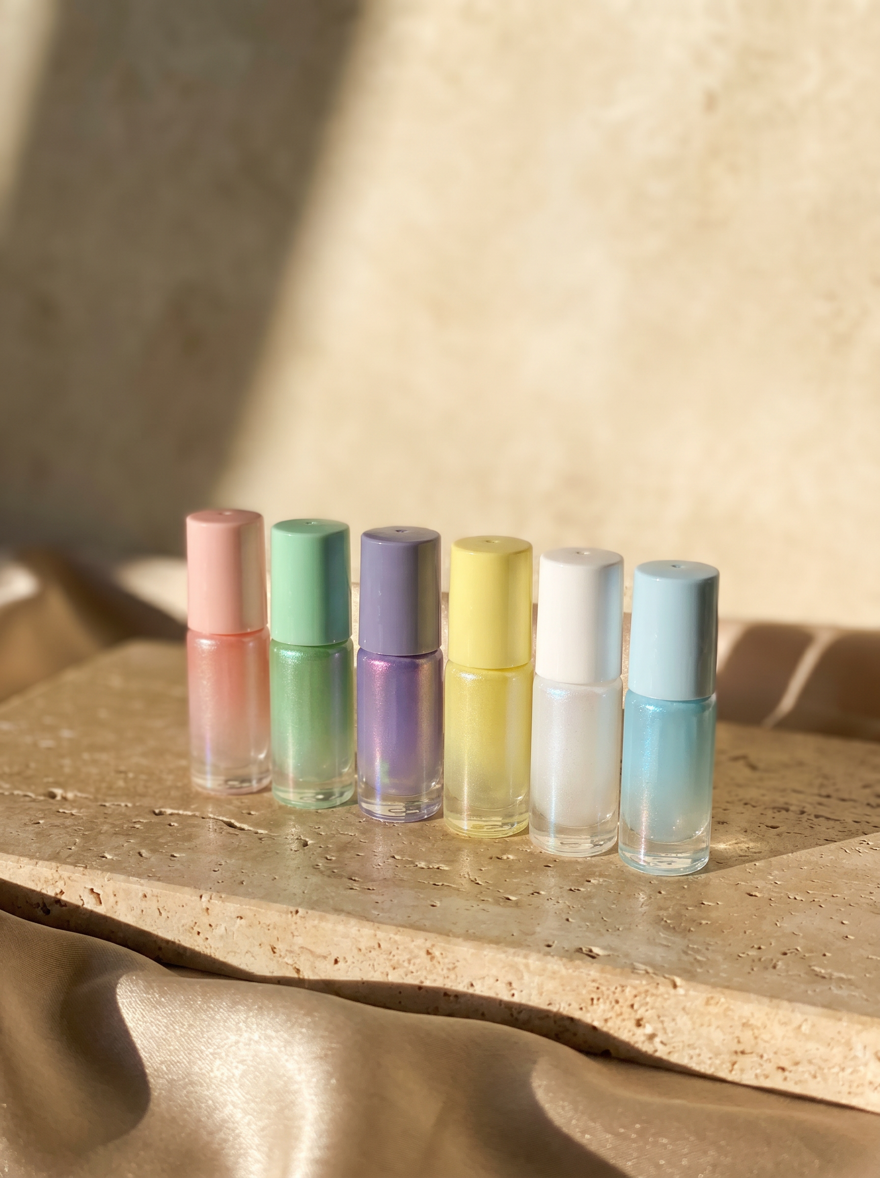 Roll-on 5ml with pastel color gradient