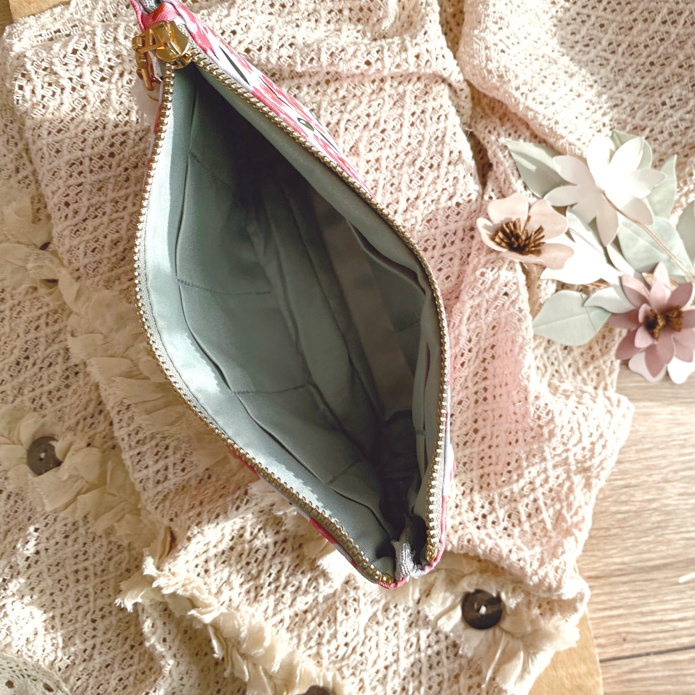 Mini-Öle-Tasche "ROSE" inkl. Halterungen für 10 ätherische Öle-Flaschen